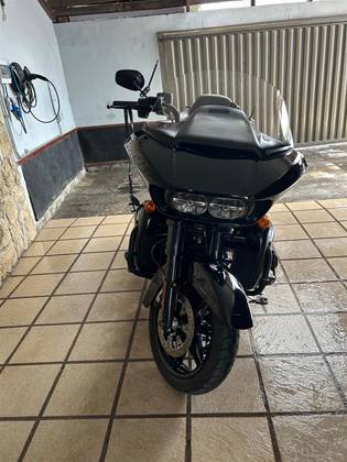 HARLEY-DAVIDSON ROAD GLIDE LIMITED 